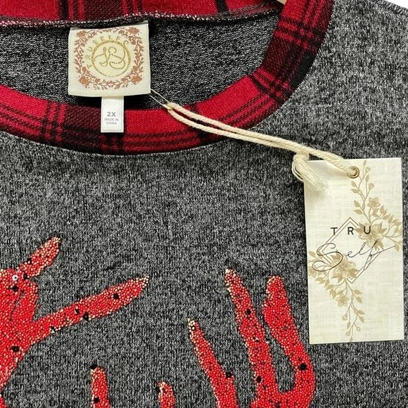 NWT Truself Plus Size Plaid Holiday Glitter Reindeer Sweater - Picture 2 of 4